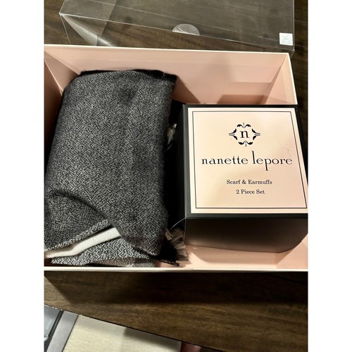 Nanette lepore piece scarf - lepore,