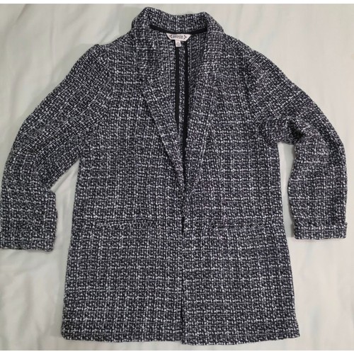 Black and white boucle tweed