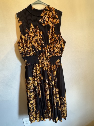 Nanette lepore black and - nanette,