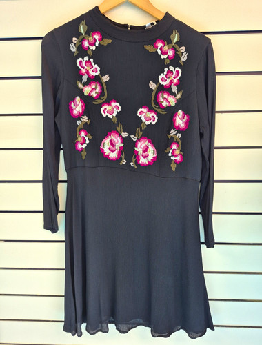 Nanette lepore black fit - lepore,